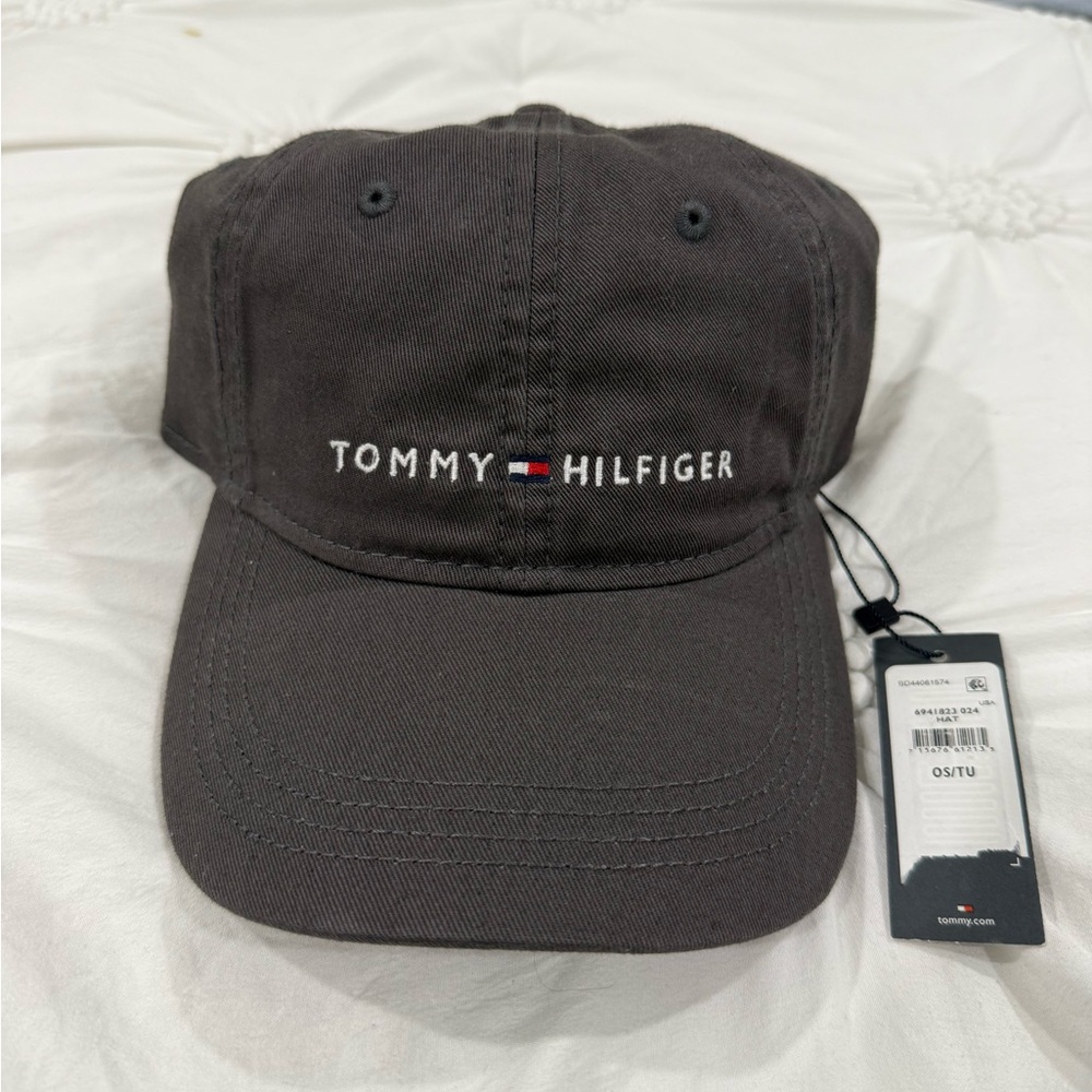 Tommy Hilfiger Gray Cap